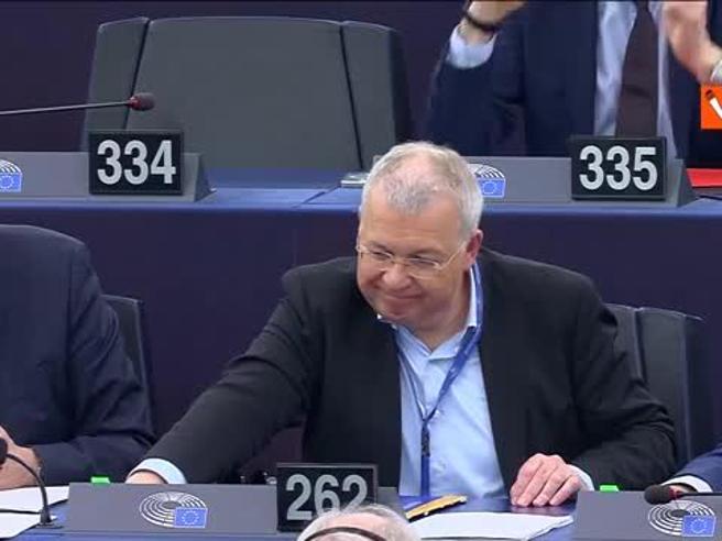Il Parlamento Europeo approva la riforma del Patto di Stabilita con 359 voti a favore Ecco il voto a Strasburgo - Agenzia Vista/Alexander Jakhnagiev