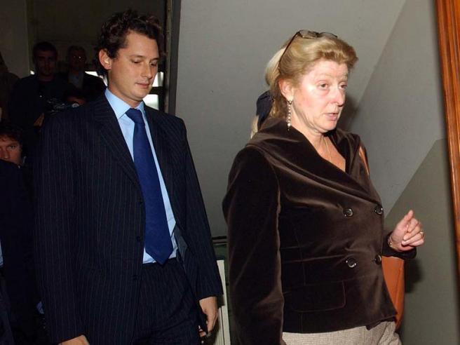 Elkann, per la cassaforte Dicembre il giudice delle imprese conferma gli assetti