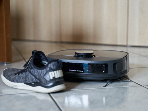 
                                    
                                Recensione Eureka J12 Ultra: lava, aspira ed è semplice da usare