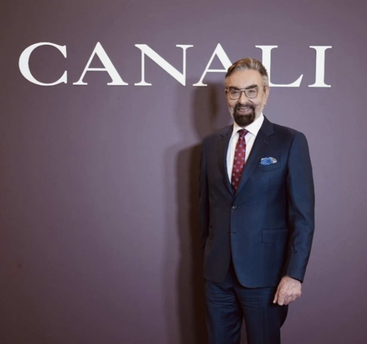 Kabir Bedi si racconta a "Domenica In": «Il suicidio di mio figlio Siddharth è stato il momento più doloroso della mia vita»