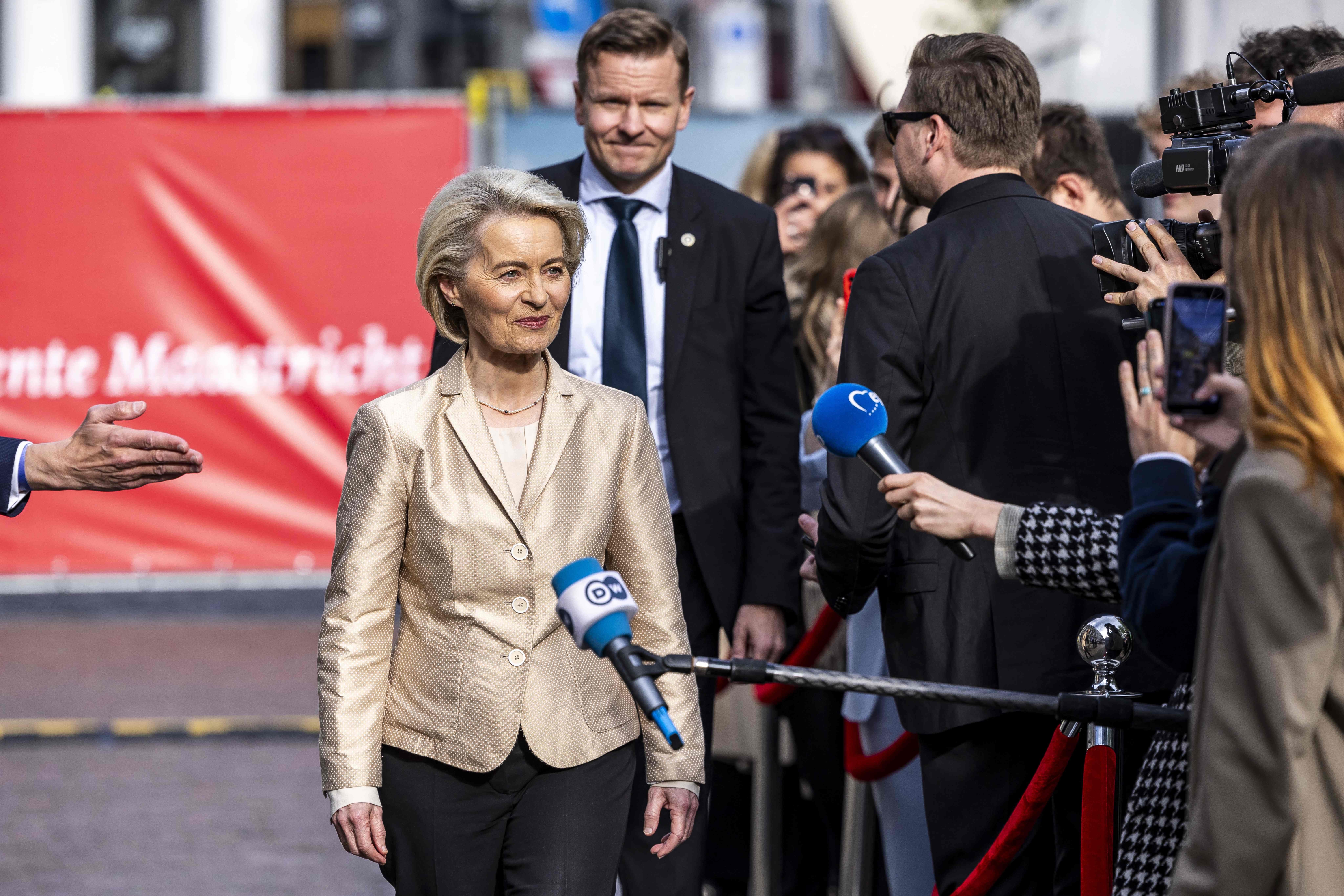 European Commission President Ursula von der Leyen (L), from the European Peoples Party, arrives before the start of the Maastricht Debate in the run-up to the European elections, in Maastricht on April 29, 2024. On June 6, Dutch people will go to the polls for the elections for the European Parliament. (Photo by Marcel van Hoorn / ANP / AFP) / Netherlands OUT