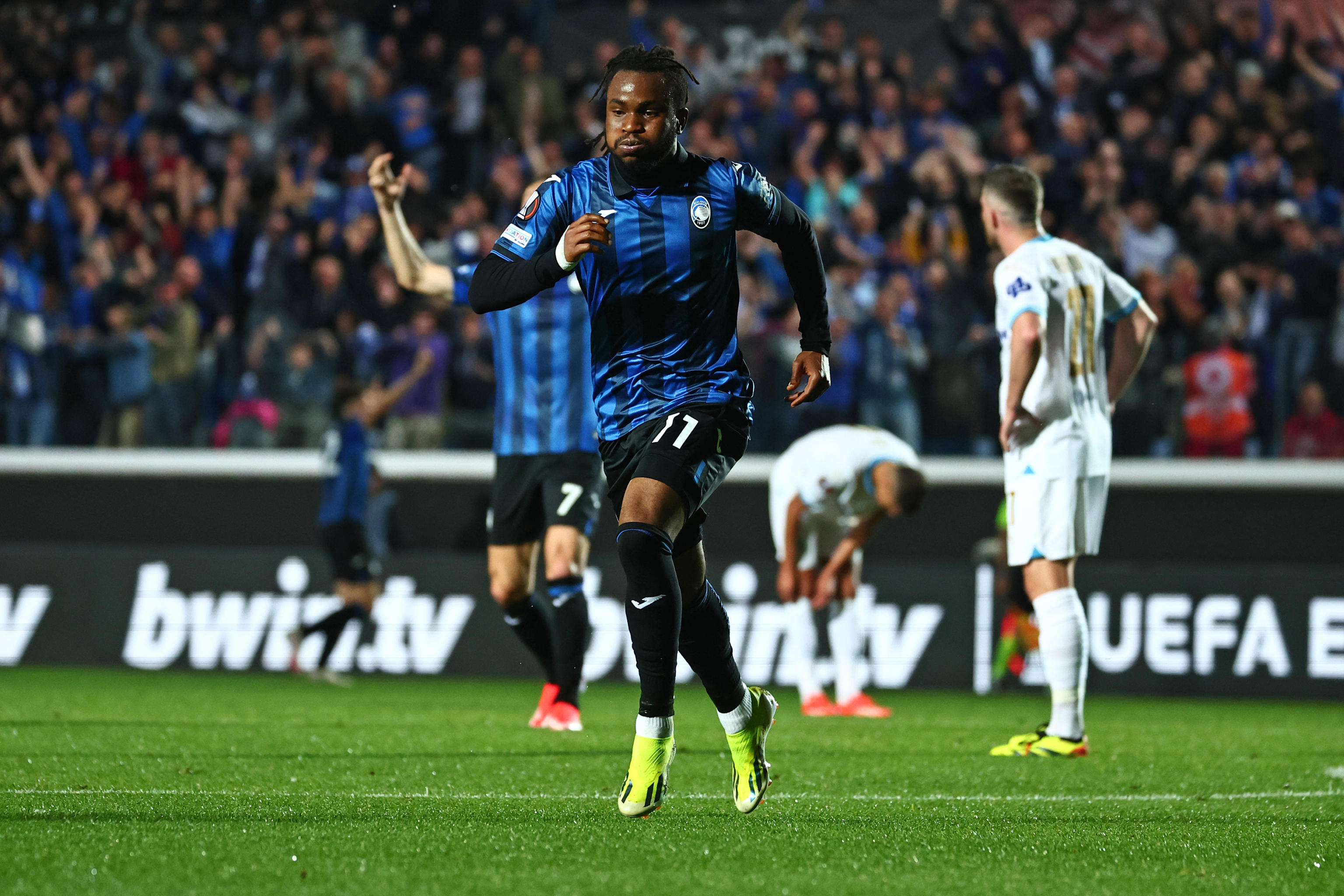 L'Atalanta batte il Marsiglia 2-0 ed è finale di Europa League, gol di Lookman e Ruggieri