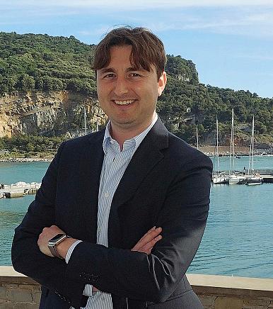 Matteo Cozzani, da imprenditore  a Rasputin di Portovenere. Il delfino del governatore che sognava la Capri ligure