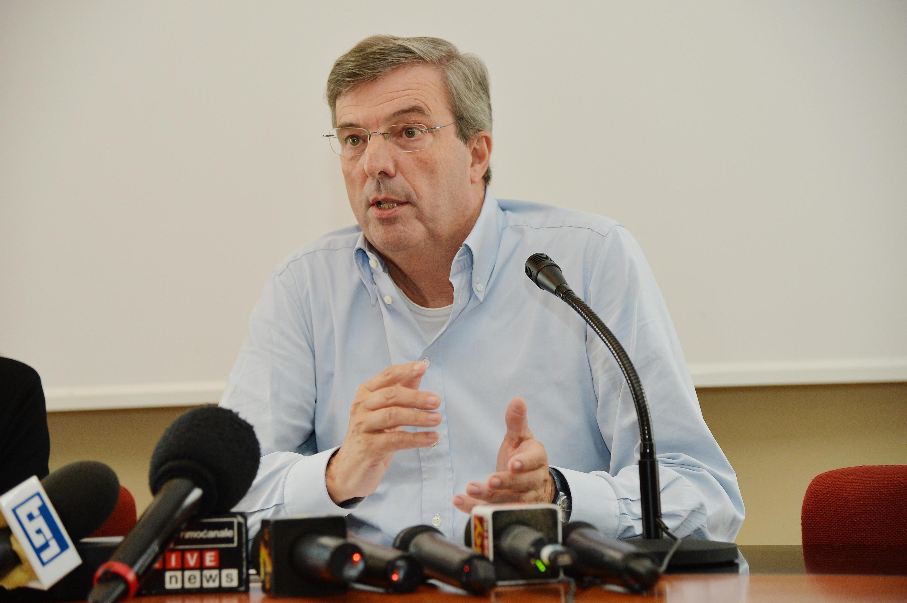 Burlando: «Il governatore trattava per sé. Io sullo yacht? Non ho poteri, era per un parere»