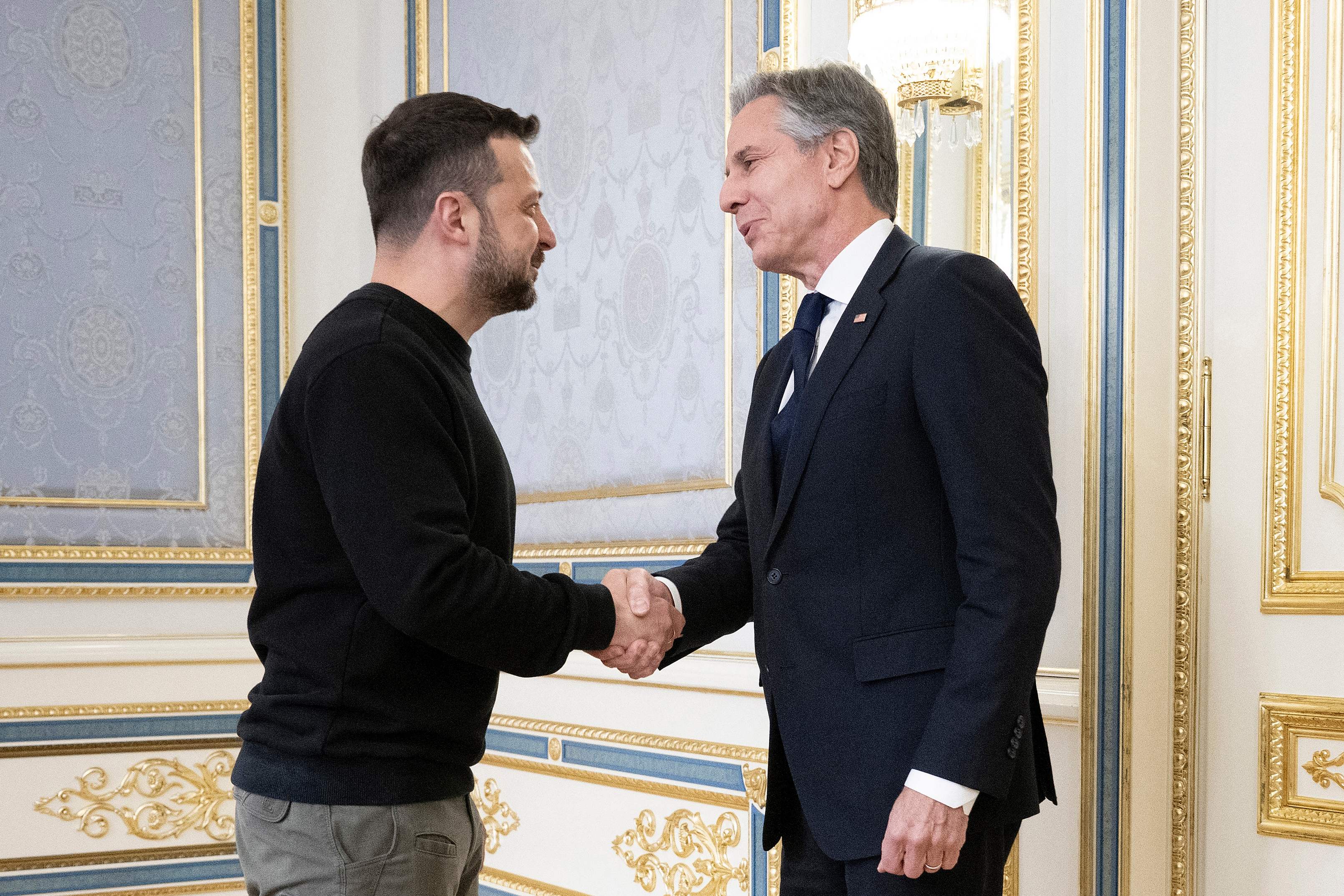Blinken a Kiev, «avviso» a Putin: «Le nuove armi sono in arrivo»