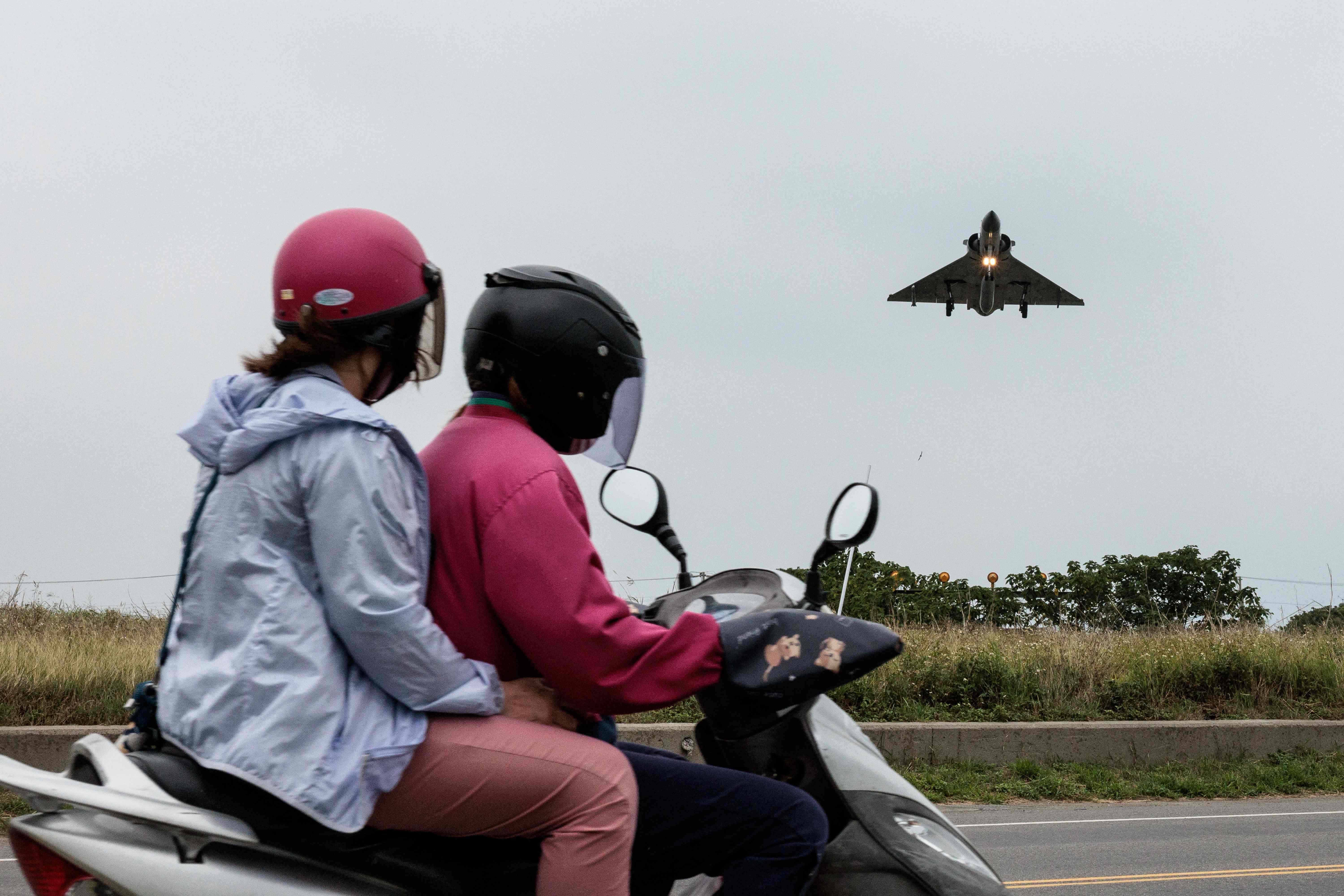 La Cina lancia «un’operazione punitiva» intorno a Taiwan