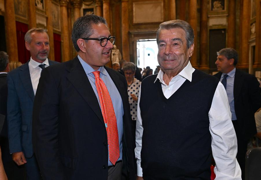 L'inchiesta di Genova, tutte le accuse per Giovanni Toti: dalla corruzione al voto di scambio; la sua difesa e quello che rischia