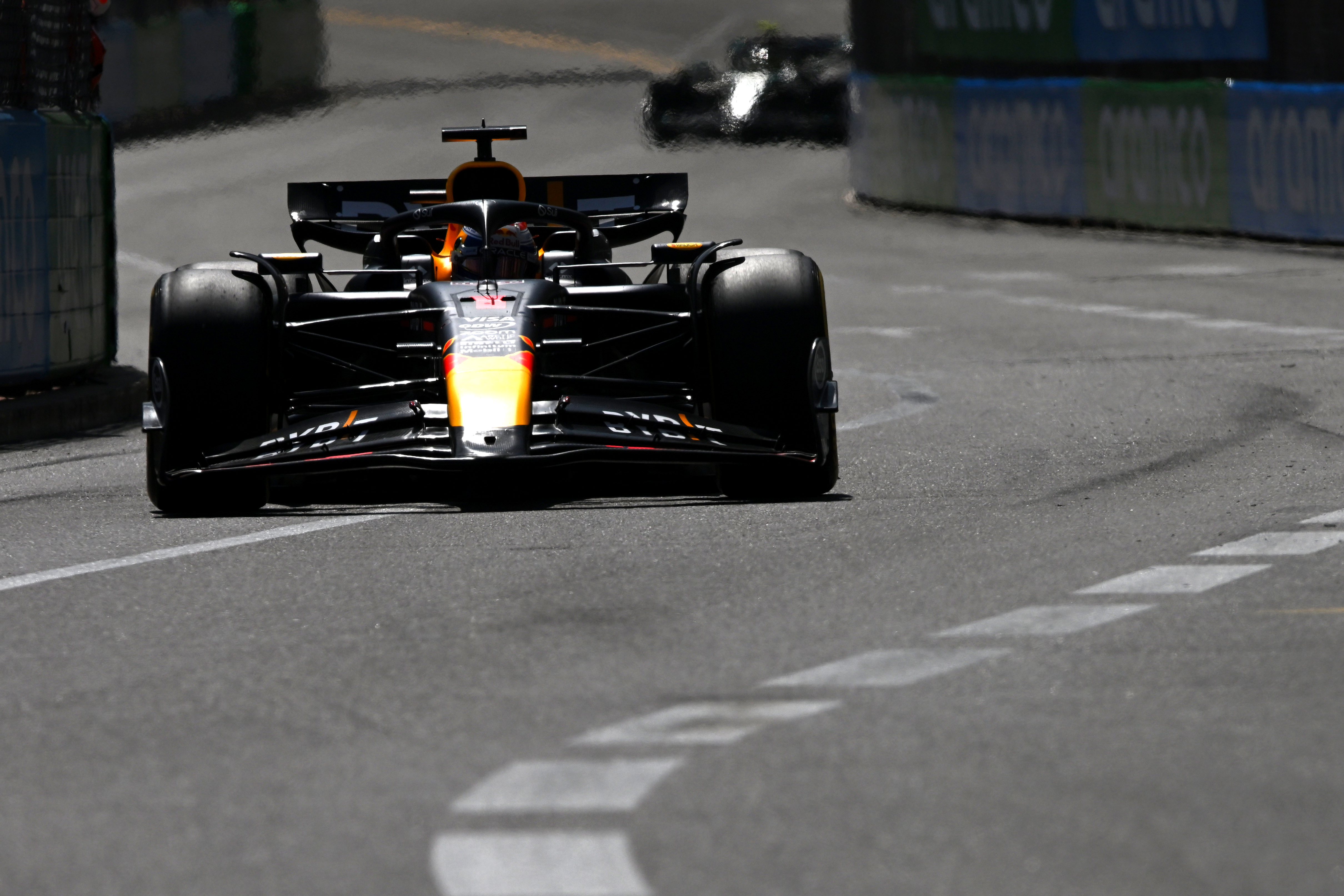 MONTE-CARLO, MONACO - MAY 26: Max Verstappen of the Netherlands driving the (1) Oracle Red Bull Racing RB20 on track during the F1 Grand Prix of Monaco at Circuit de Monaco on May 26, 2024 in Monte-Carlo, Monaco. (Photo by Rudy Carezzevoli/Getty Images)