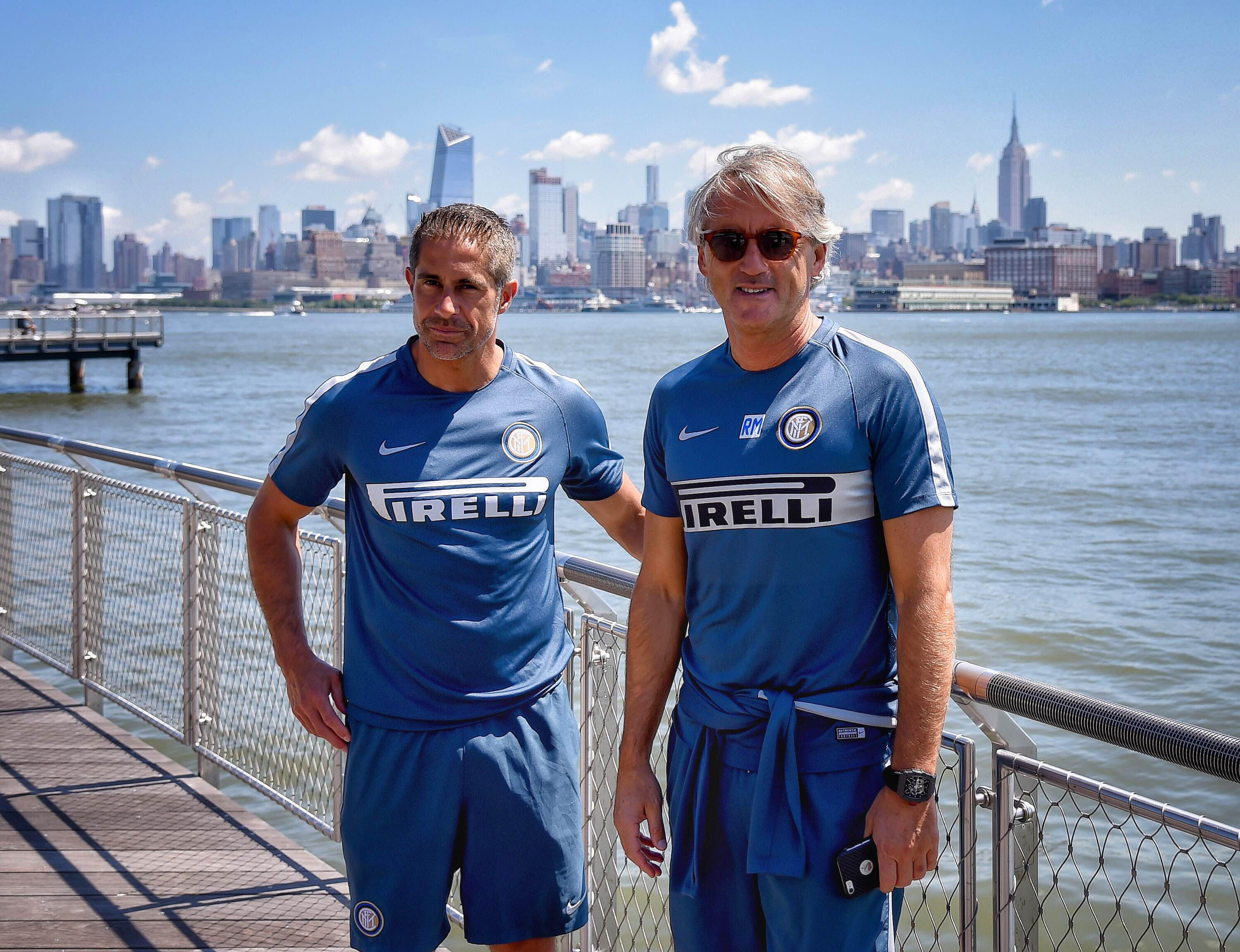 Sylvinho, c.t. Albania: «Per fortuna non c' Mancini sulla panchina dell'Italia, è un maestro...»