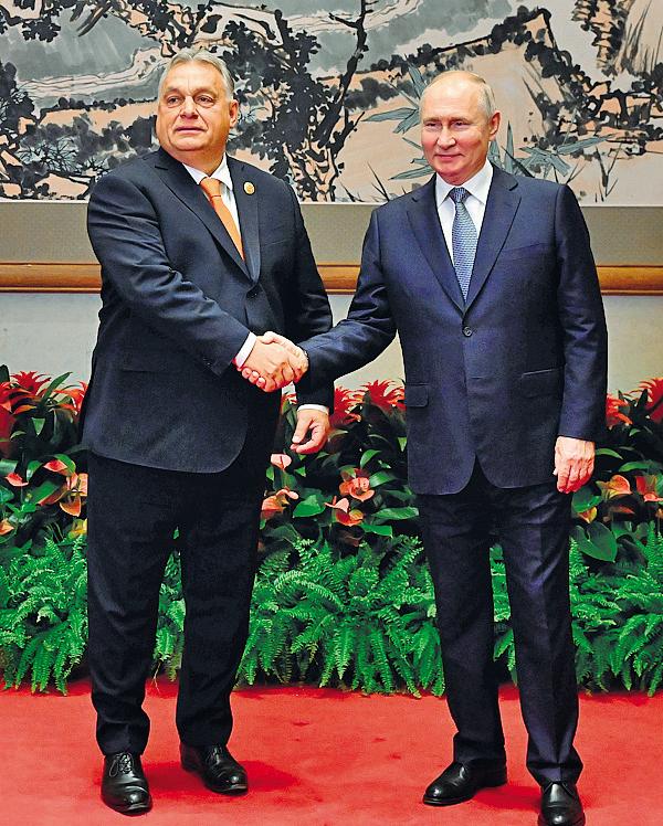«Orbán a Mosca da Putin». L’alt della Ue: nessun mandato