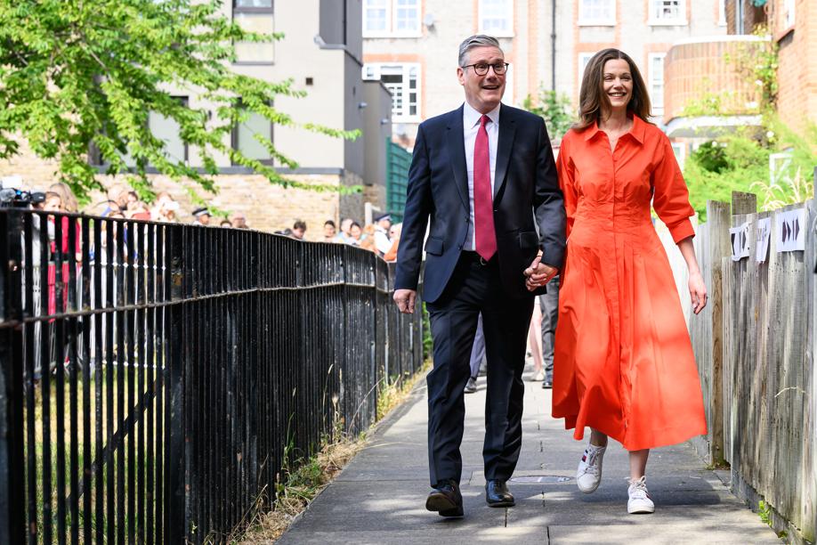 Regno Unito: il trionfo di Keir Starmer, l'uomo che non fa promesse e vuole cambiare il Paese