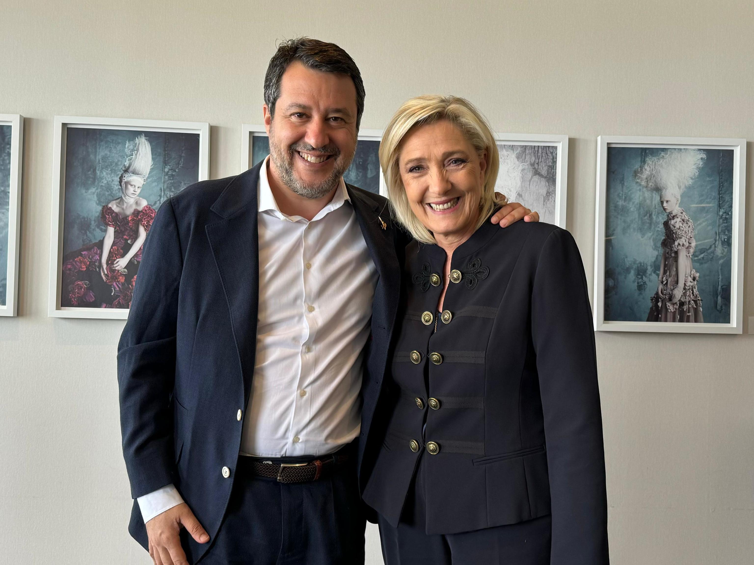 Matteo Salvini e Marine Le Pen durante il loro colloquio, a Bruxelles, 12 giugno 2024. ANSA/US LEGA +++ NO SALES, EDITORIAL USE ONLY +++ NPK +++