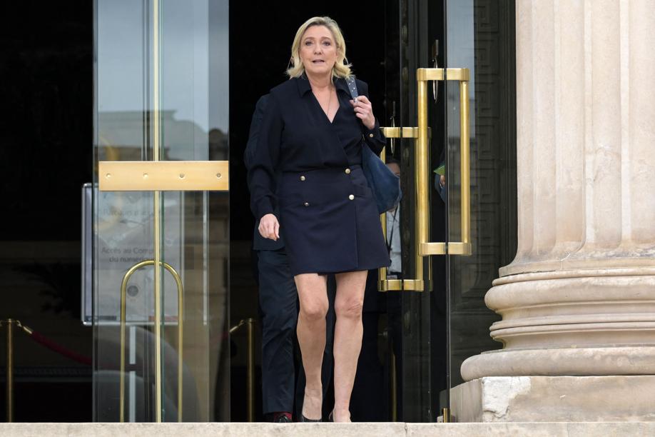 Il sorriso amaro di Marine Le Pen: «Siamo stati noi i più votati  Il potere? Una gioia rinviata»