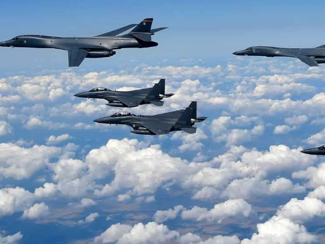 Nato-Cina, scambio di fuoco verbale. E su Taiwan volano 56 caccia di Pechino