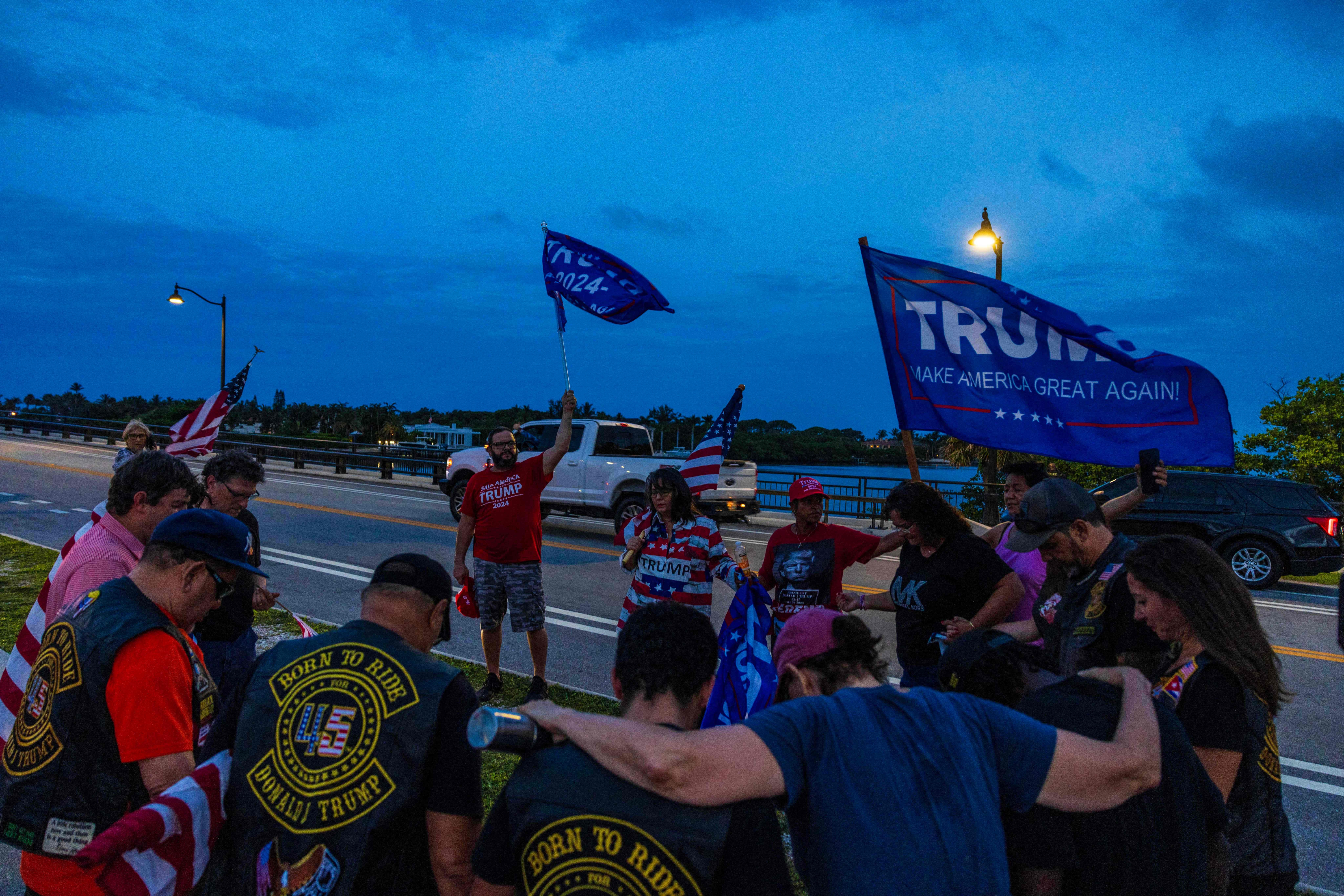 L'America violenta tra attentati politici e ipotesi di complotto