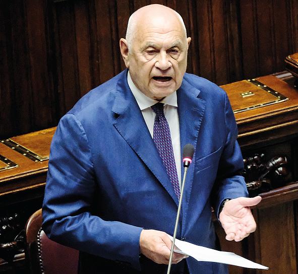 Inchiesta di Genova, l'attacco di Nordio: «L'ordinanza su Toti? Non ci ho capito nulla. Spinelli resta agli arresti
