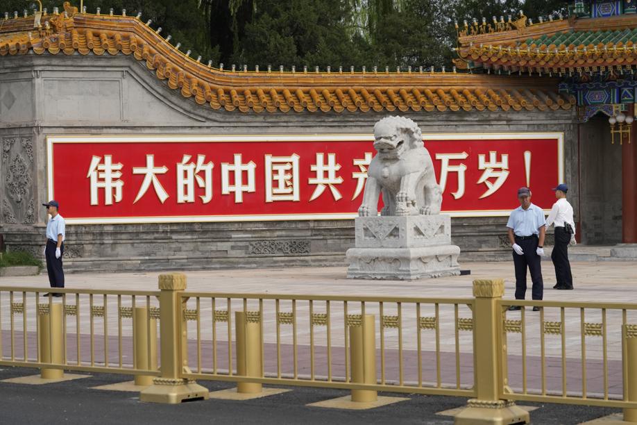 Cina, il piano di Xi Jinping per il rilancio: le decisioni del Terzo Plenum 