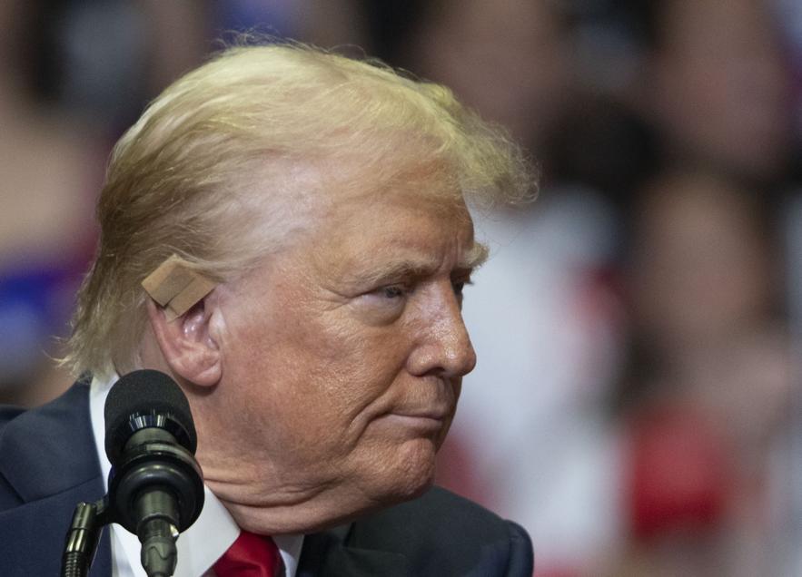 Trump deve cambiare strategia: l’arma dell’età è diventata un boomerang