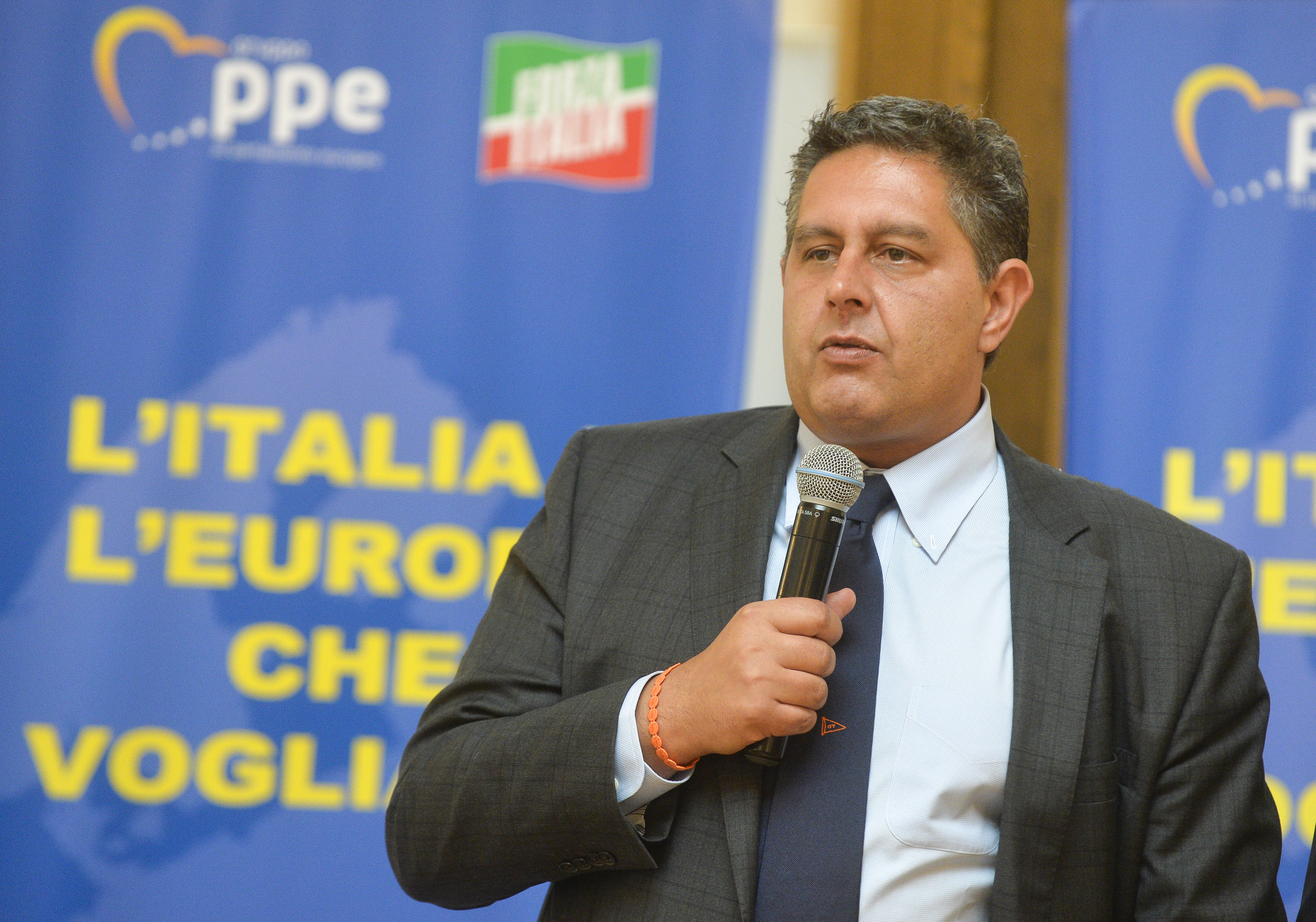 GIOVANNI TOTI POLITICO - GIOVANNI TOTI SI È DIMESSO DALLA CARICA DI PRESIDENTE DELLA REGIONE LIGURIA - FOTO ARCHIVIO - fotografo: IMAGOECONOMICA