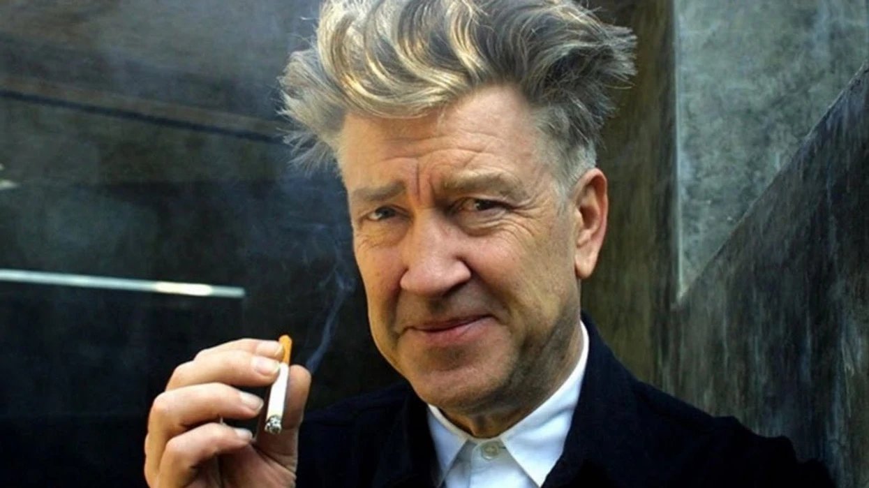 David Lynch ha un'enfisema «ma non smetterò di girare»