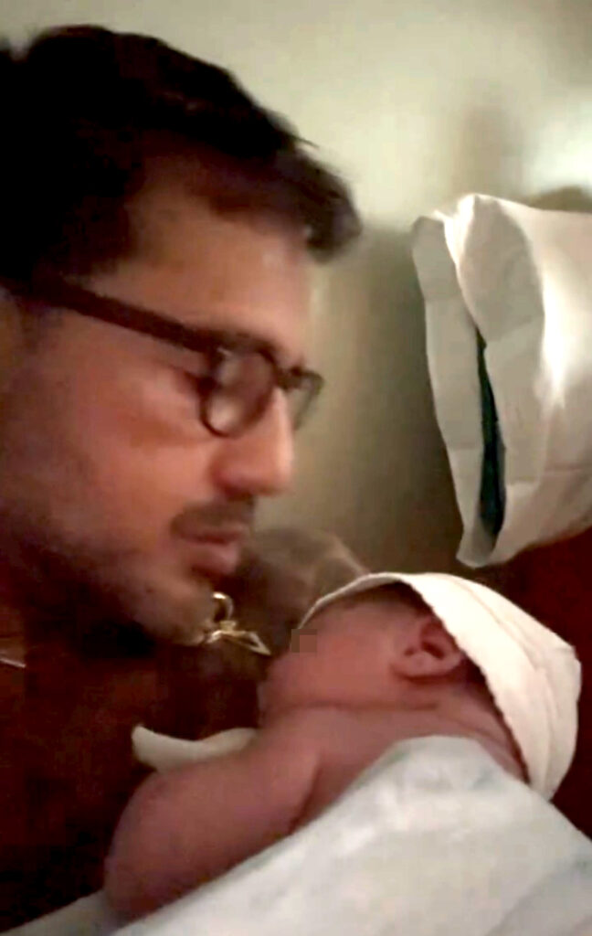 CUZ Omaggio Funebre In Seta Artificiale Qualsiasi Nome Di 3 Lettere Ghirlanda Di Fiori DAD MUM Nan - Italia - Foto 5