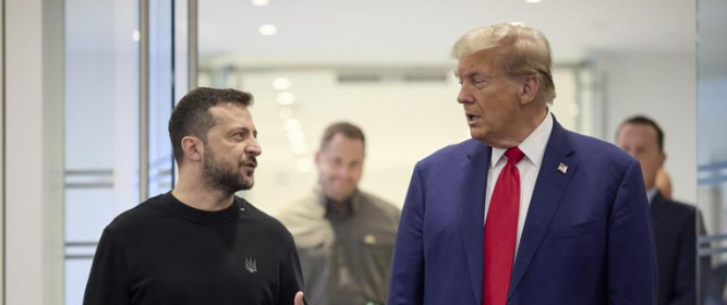 Ucraina - Russia, le notizie di oggi in diretta | Zelensky a Trump: «Vivi in una bolla di disinformazione russa». Il presidente Usa lo insulta: «Dittatore e comico mediocre»