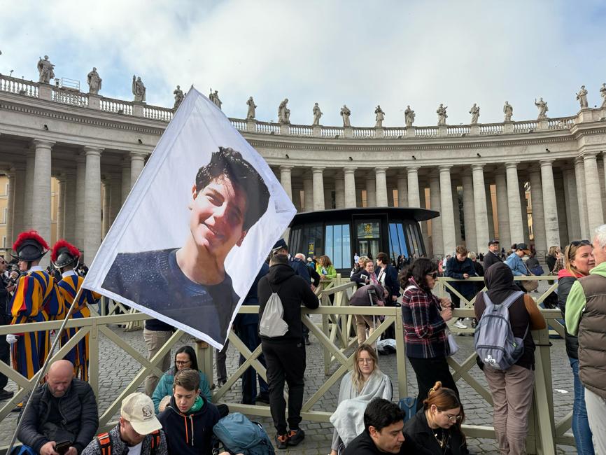 Cosa succede ora, dopo il funerale di papa Francesco? Dai «novendiali» alla data del Conclave: le tappe