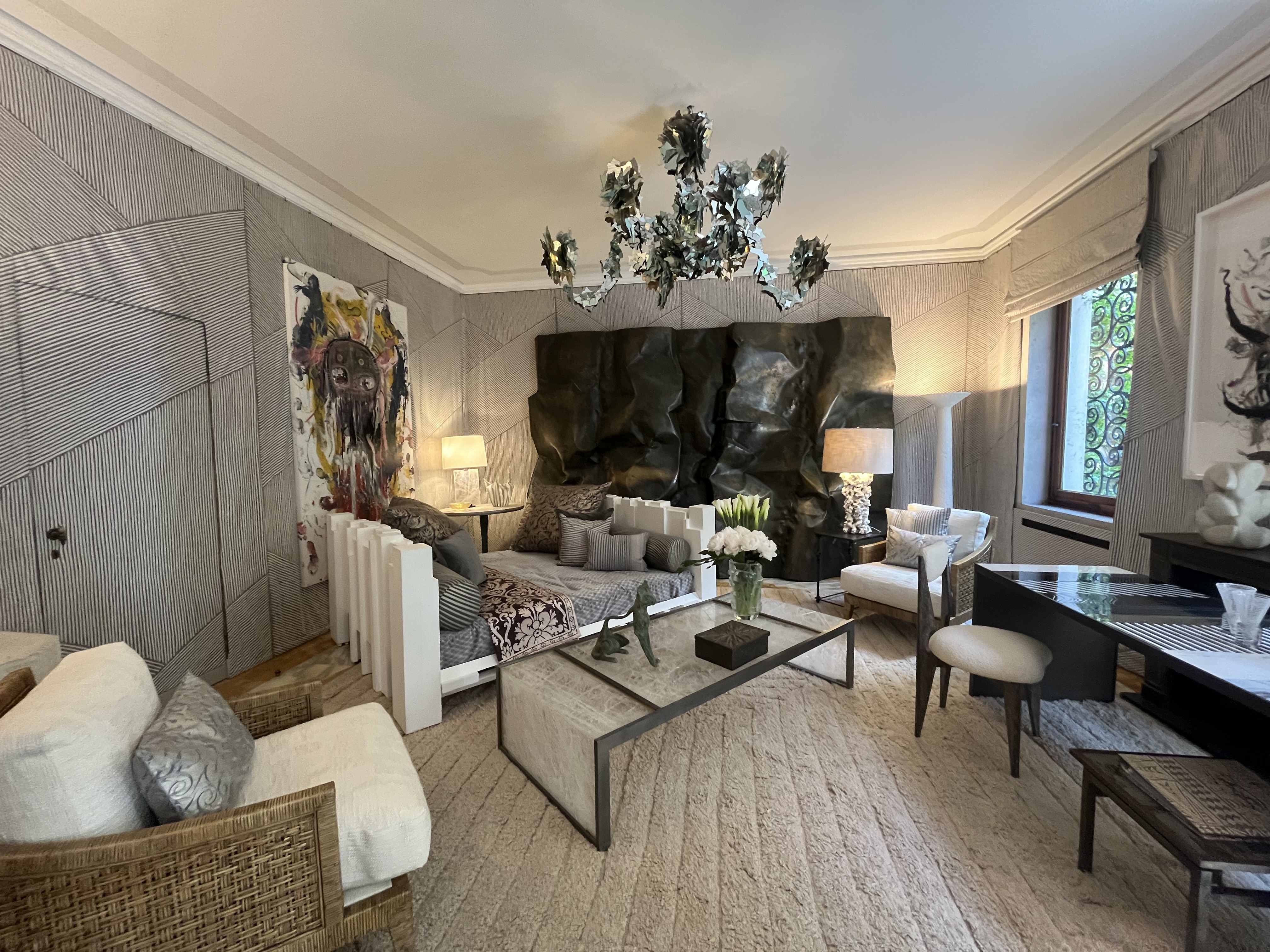 Fortuny, we bring you the fabric factory: the house and the secret garden on the island of Giudecca