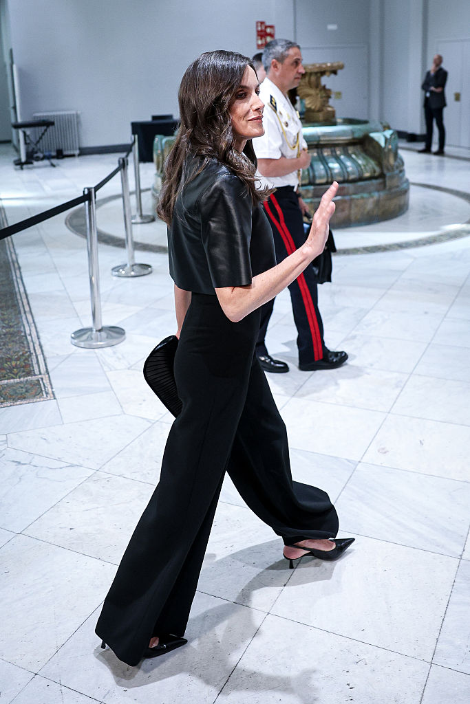 Do not publish Letizia Ortiz and the leather t-shirt: the rock soul of the Queen (which amazes everyone)