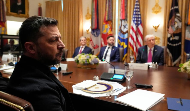 Ucraina - Russia, le notizie sul conflitto in diretta | Zelensky a Trump alla Casa Bianca: «Putin non è pronto, ma con il suo aiuto possiamo arrivare alla pace»