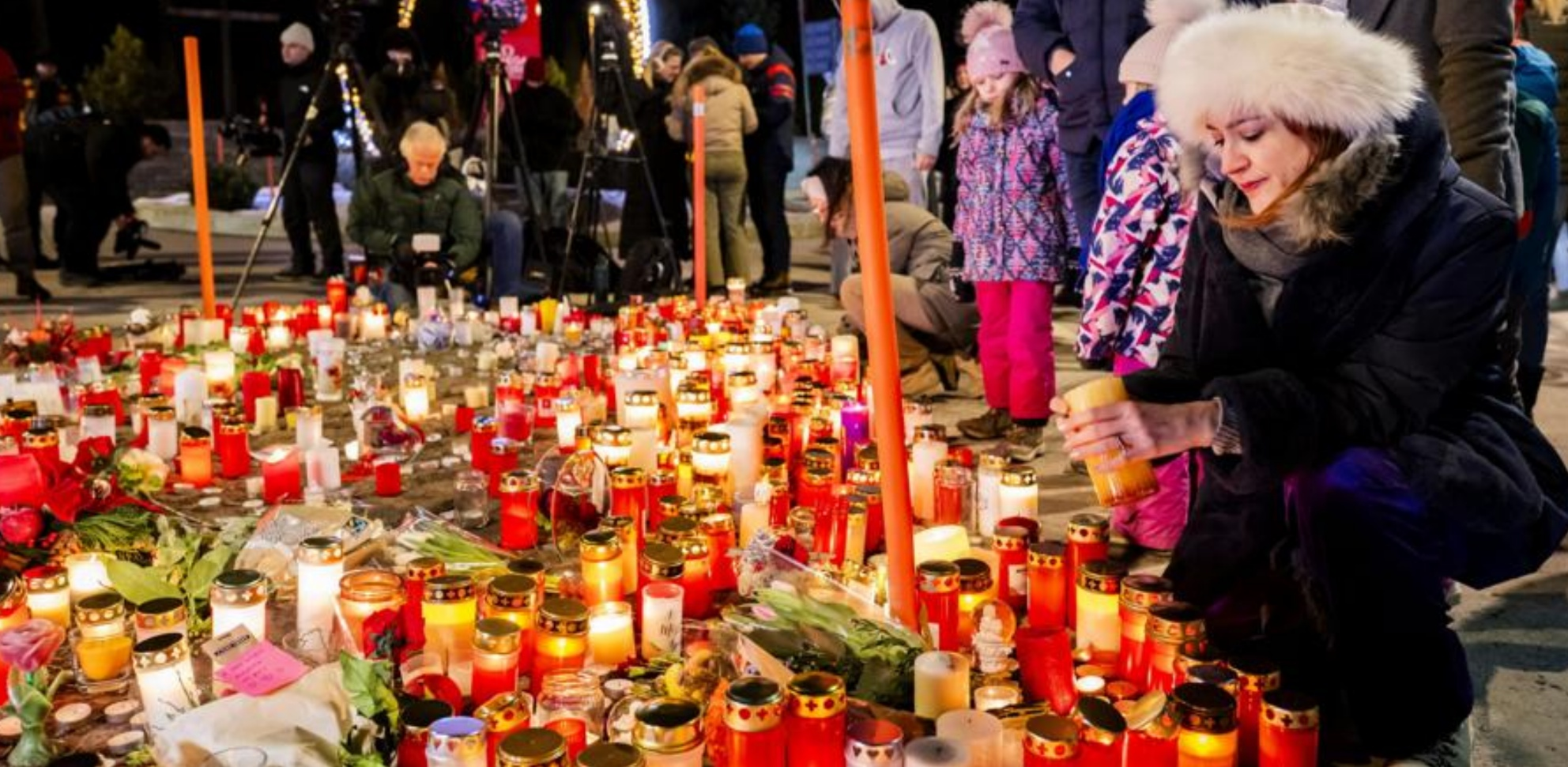 Strage Crans-Montanagli ultimi aggiornamenti in diretta | La procuratrice: «Almeno 40 mortisi indaga sulla schiuma insonorizzante che ha preso fuoco». Autorità svizzere: «Identificazione è priorità»